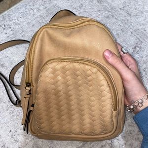 bueno mini backpack
